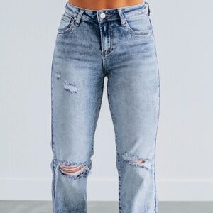 Jazlyn Risen Jeans